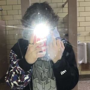 Meet your Posher, Garret